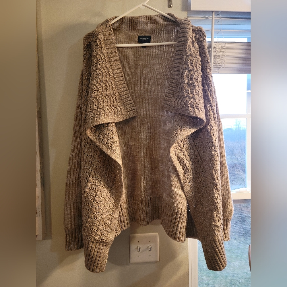 American Eagle Sweater